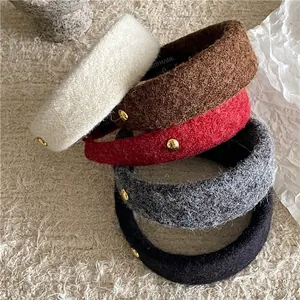 Serre-tête Large en Tissu de Laine Couleur Unie Élégant Avec Étiquette Dorée Bandeau Rembourré Style Coréen Vintage Femme