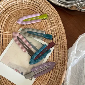 Fermaglio per Capelli a Becco d'Anatra in Lega e Acetato a Contrasto Motivo a Onde Marmorizzato Gioielli alla Moda da Donna