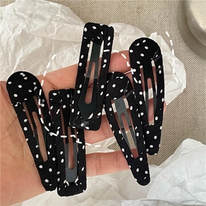 Lot de cinq barrettes BB en tissu à pois noirs et blancs pour femmes élégantes