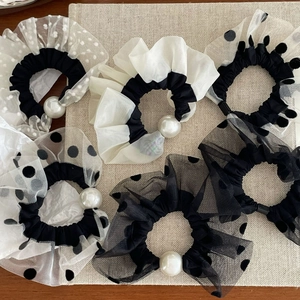 Chic black and white mesh polka dot scrunchie set with faux pearls for women hair
