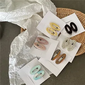 Barrettes à Cheveux en Acétate Texture Marbre Ovales Creuses pour Femmes Pince à Bec de Canard Vintage Français Accessoire de Coiffure Géométrique