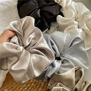 Soft Silky Satin Scrunchies Solid Color Large Pleated Elastic Hair Ties For Women Daily Fashion Accessories