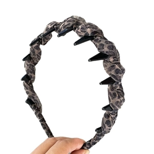Leopard print breathable mesh headband with non-slip teeth for women fashion hair styling