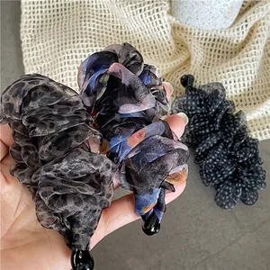 Fermagli per capelli a banana in organza con stampa leopardata e pois per styling