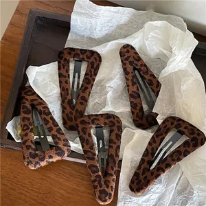 Lot de 5 barrettes géométriques triangle avec motif léopard vintage et base en métal