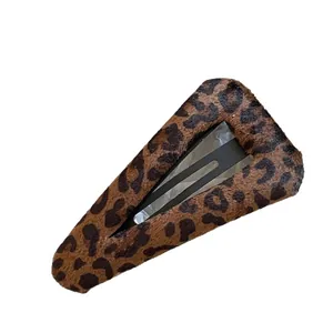 Fashionable leopard print faux fur BB hair clip with black metal base for women