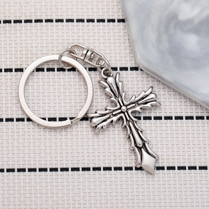Vintage gothic thorn cross keychain in antique silver finish for retro hip-hop style