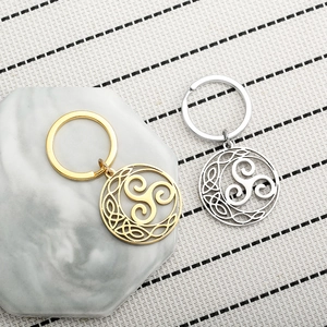 Stainless Steel Celtic Knot Triple Spiral Triskele Hollow Round Pendant Keychain For Men Women Couple Jewelry Gift