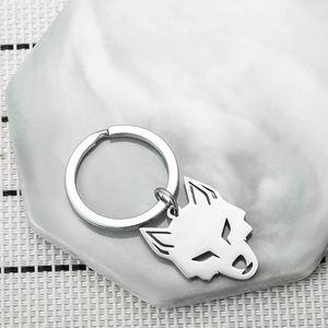 Hip hop style stainless steel wolf head keychain with silver geometric animal pendant