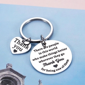 Stainless Steel Thank You Engraved Heart Round Pendant Keychain Inspirational Gift For Teachers Friends Coworkers Backpack Car Key Ring