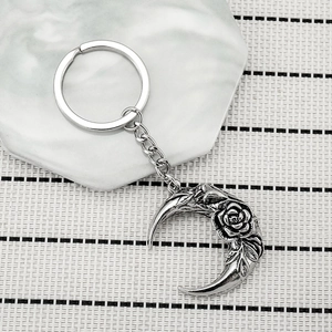Vintage Zinc Alloy Crescent Moon Rose Keychain Antique Silver Metal Key Ring For Women Halloween Gift Backpack Charm