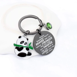 Portachiavi panda divertente in acciaio inossidabile con gemma verde e medaglia con incisione