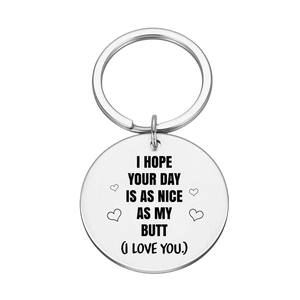 Porte-clés en acier inoxydable poli avec message I Love You gravé et motifs de cœurs