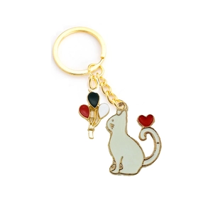 Porte-clés chat mignon en émail avec breloques cœur et ballons sur anneau doré