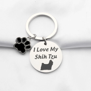 Porte-clés Shih Tzu en acier inoxydable poli avec plaque cœur et breloque patte noire