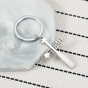 Porte-clés de baseball en acier inoxydable avec pendentif batte de softball sur marbre