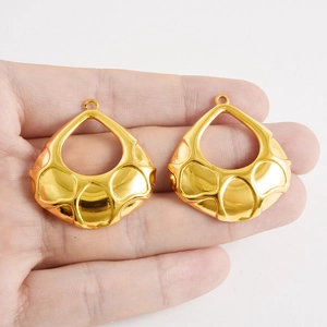 Pendentifs gouttes d'eau creuses en acier inoxydable doré avec texture martelée pour bijoux