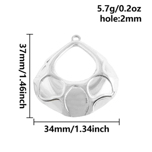 Dessin technique détaillé d'un pendentif en forme de goutte en acier inoxydable 304