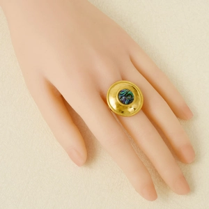 Vintage Ring aus vergoldetem 304 Edelstahl mit rund schillerndem Perlmutt Abalone-Muschel