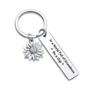 Stainless Steel Sunflower Keychain With Metal Tag Inspirational Text Pendant Jewelry Gift For Grandma Women Accessories