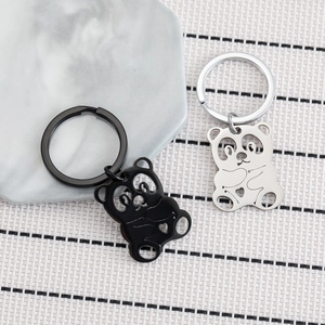 Porte-clés Panda Mignon en Acier Inoxydable Design Cœur Évidé Pendentif Anneau Métallique pour Couples Amis Cadeau Anniversaire
