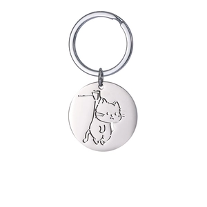 Cute etched cat stainless steel round keychain pendant with metallic silver finish