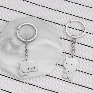 Porte-clés couple en acier inoxydable poli motif ours et chat pour cadeau de Saint-Valentin