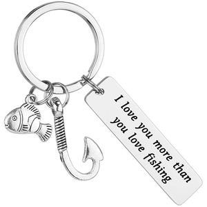 Porte-clés de Pêche en Acier Inoxydable I Love You More Gravé Pendentif Poisson Hameçon Cadeau Pour Couple Pêcheur