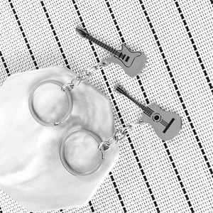 Minimalist guitar stainless steel keychains for backpacks in silver metal finish