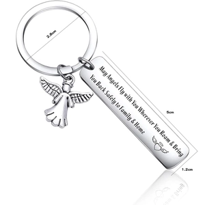 Porte-clés ange en acier inoxydable avec étiquette rectangulaire gravée et pendentif