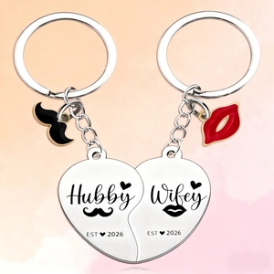 Porte-clés cœur puzzle en acier inoxydable pour couples avec gravure Hubby Wifey élégante