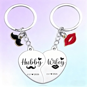 Porte-clés couple puzzle en forme de cœur en acier inoxydable avec gravure Hubby Wifey