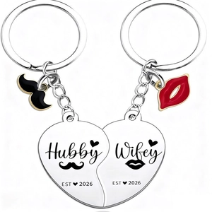 Porte-clés couple cœur puzzle avec gravure Hubby et Wifey en acier inoxydable poli
