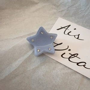 Pinza para el pelo estrella morada con purpurina plateada y diamantes de imitación