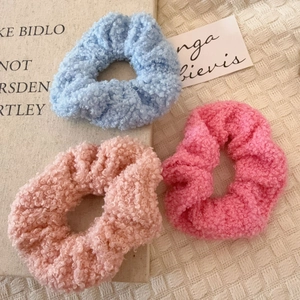 Chouchous en Peluche pour Femmes Élastiques Doux en Sherpa Couleur Unie Grands Bandeaux à Cheveux Automne Hiver Accessoires