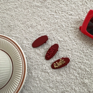 Vintage Red Flocked English Letter Rich Duckbill Clip New Year Alloy BB Clip Christmas Hair Accessories For Women Jewelry