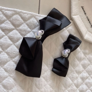 Barrettes Cheveux Nœud en Satin Noir Élégant Avec Cœur Künstliche Perle d'Imitation Strass Style Coréen Accessoires Cheveux Pour Femme