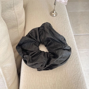 Retro black textured oversized scrunchie for women with matte pleated fabric design