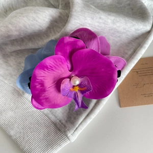 Elegante Pinza per Capelli a Fiore di Orchidea in Tessuto Acrilico Perla Artificial Decor Dolce Clip per Capelli Floreale Vacanze Estive Mare Accessori Donna