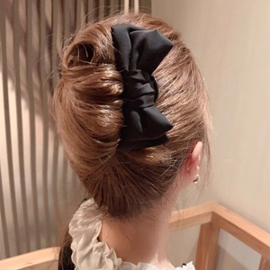 Elegant black fabric bow U-shaped hair pin for Hanfu and Cheongsam styling
