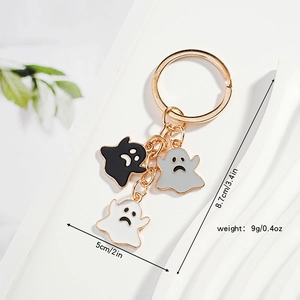 Detailed size specifications of the cartoon ghost keychains with dimensions and weight info