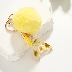 Fashion Yellow Alphabet Keychain With Faux Fur Pom Pom Tassel Resin Dried Flower Initial Letter Key Ring Bag Charm Pendant For Women