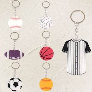 Portachiavi Creativo a Tema Sportivo Ciondolo a Palla in PVC Calcio Basket Pallavolo Baseball Rugby Maglia Ciondolo per Borsa