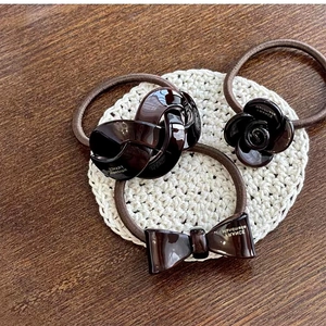 Brown flower and bow hair tie set with France handmade lettering on resin