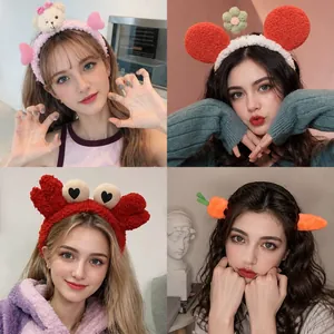 Lot de 4 bandeaux mignons en peluche pour laver le visage avec ours et motifs floraux