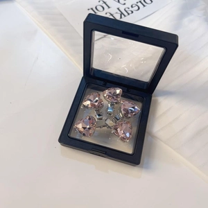Set van 5 roze hartvormige strass haarspeldjes in een zwart sieradendoosje