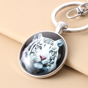 White tiger time gem keychain with polished alloy ring and round glass pendant