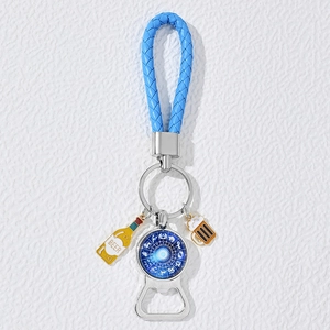 Porte-clés lanière en cuir bleu avec pendentif bière et décapsuleur constellation