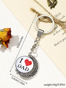 Detailed view of Father's Day Dad keychain with dimensions of 10.1cm and 24g weight