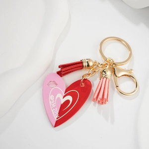 Porte-clés Cœur Avec Impression Kiss Me Motif Lèvres Glands Alliage Acrylique Anneau de Clé pour Cadeau Couple Saint-Valentin